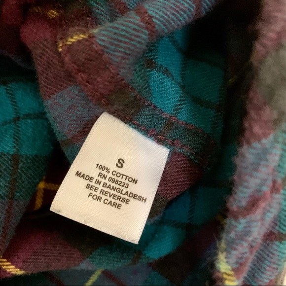✨ Teal Burgundy Button Down Plaid Flannel Shirt - Picture 10 of 10